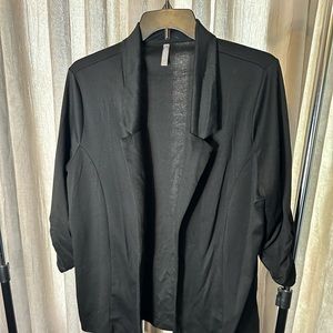 Black open front scrunched sleeves